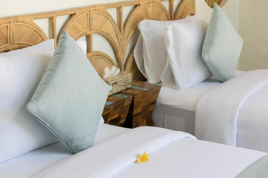 Stylish 3-Bedroom Mediterranean Villa in Canggu – Perfect for Groups, Events, or Peaceful Retreats — image 14