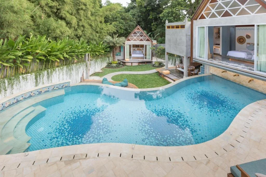 Stylish 3-Bedroom Mediterranean Villa in Canggu – Perfect for Groups, Events, or Peaceful Retreats — image 9