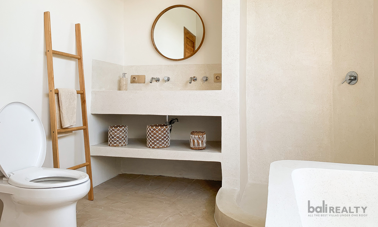 Charming Minimalist Two-Bedroom Villa in Balangan’s Orange Zone, Steps from the Beach 2597 — image 7