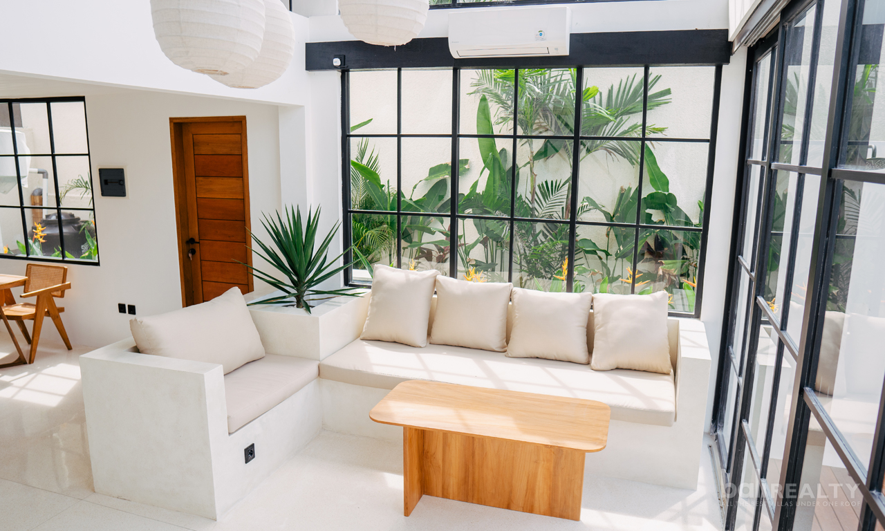 Minimalist One-Bedroom Loft Villa Near Balangan Beach – Ideal Investment — image 1