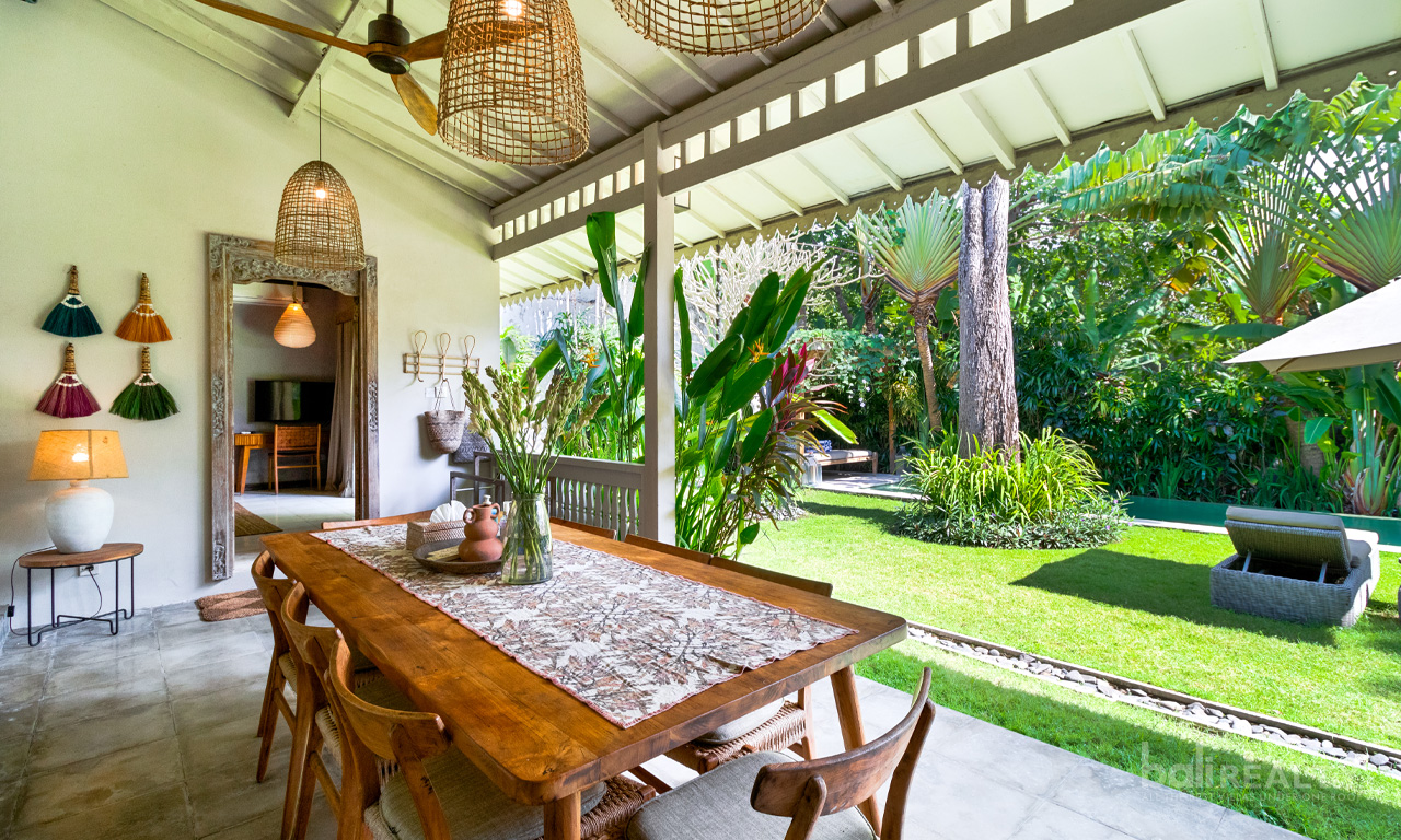Spacious 3-Bedroom Villa on 590sqm in Greater Seminyak – Prime Batu Belig — image 9