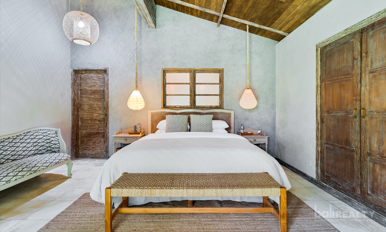 Spacious 3-Bedroom Villa on 590sqm in Greater Seminyak – Prime Batu Belig — image 6