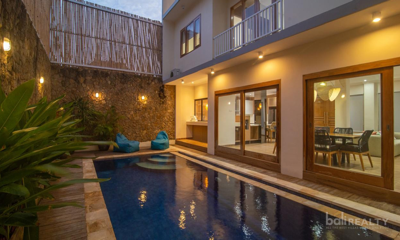 Comfortable and Inviting Freehold Villa with 3 Bedrooms – Prime Berawa Location