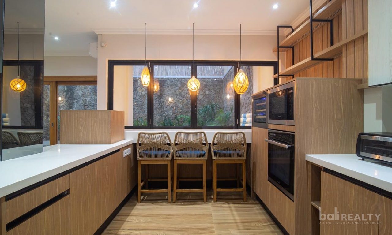 Comfortable and Inviting Freehold Villa with 3 Bedrooms – Prime Berawa Location — image 5