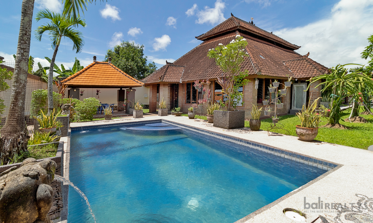 Great Opportunity for Developers or Investors: Freehold Three-Bedroom Balinese Home set on 700sqm of Land