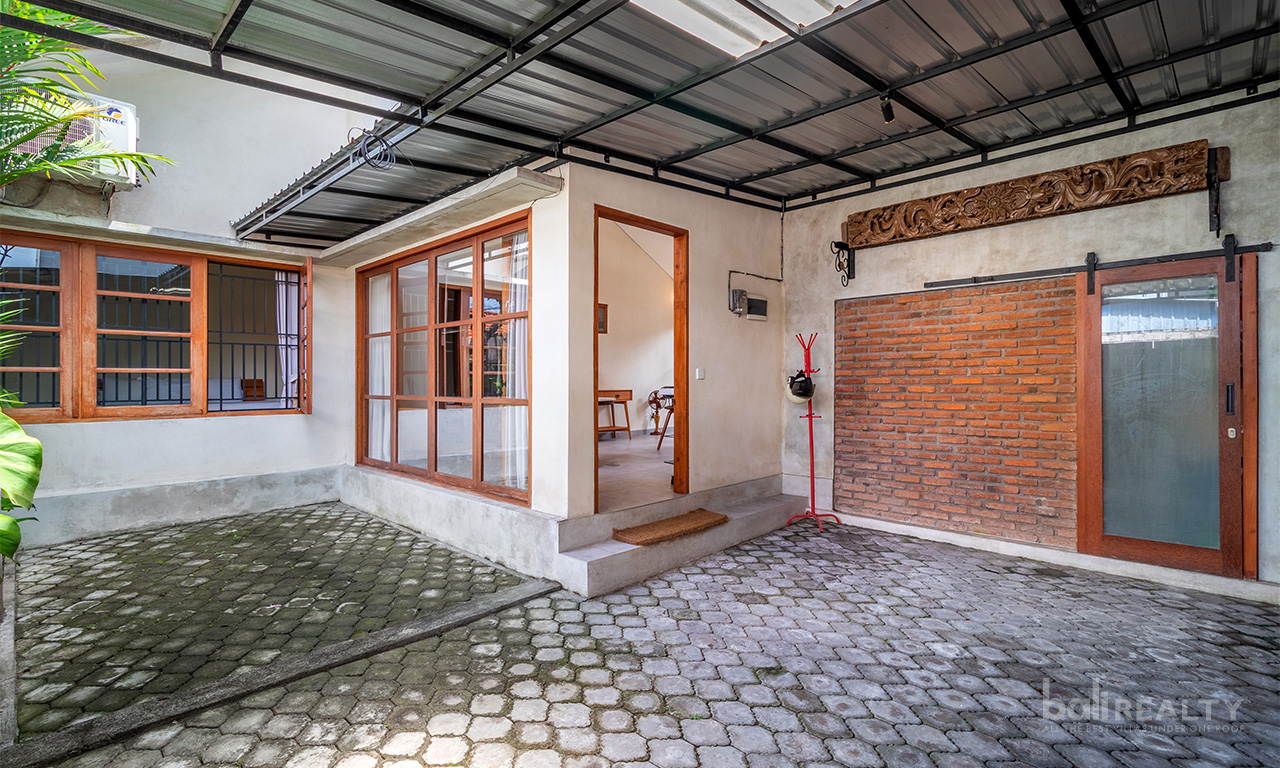 20-Year Leasehold Two-Bedroom Villa in Rapidly Developing Padonan, Canggu