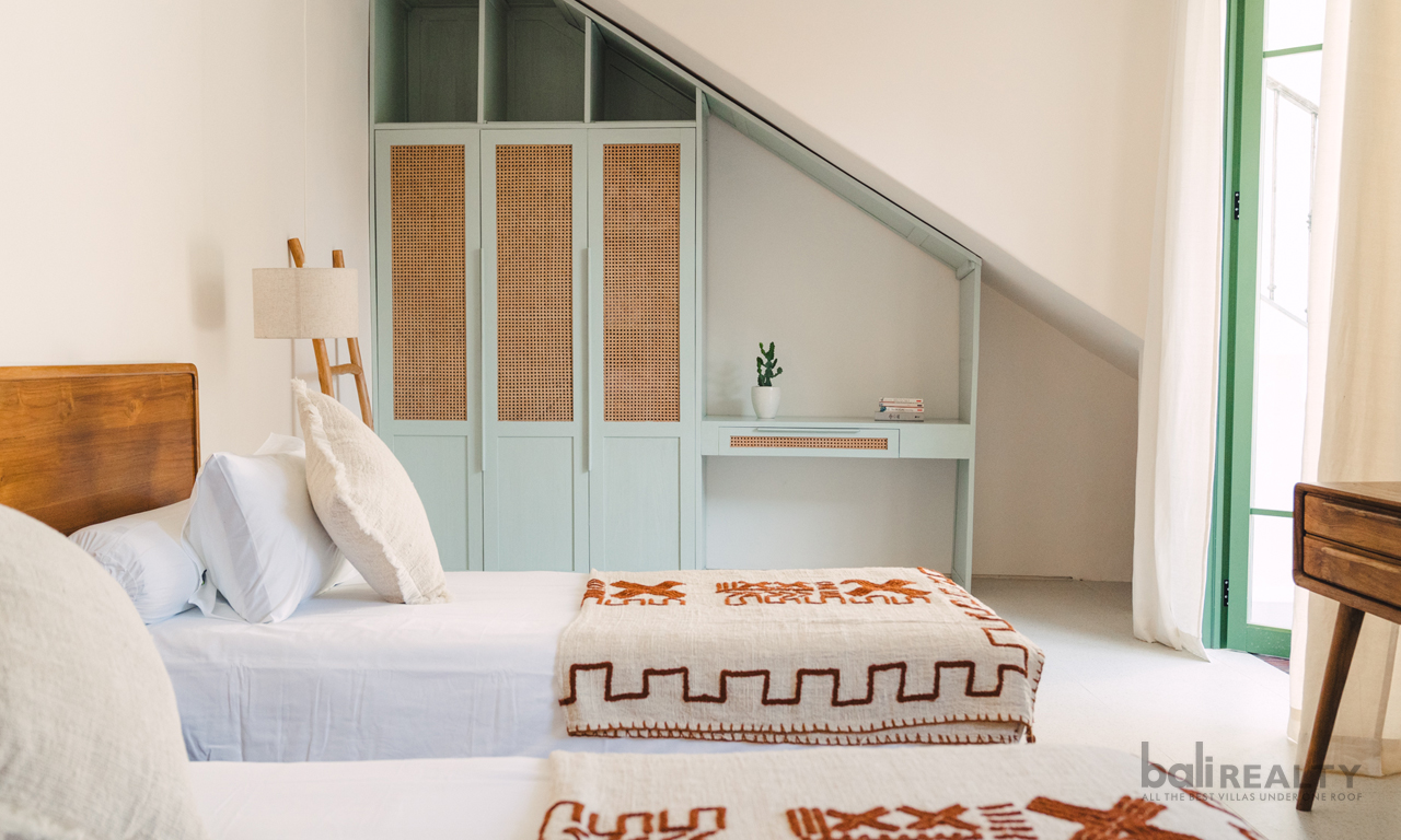Four-Bedroom Villa for Yearly or Monthly Rental in Babakan Area — image 17