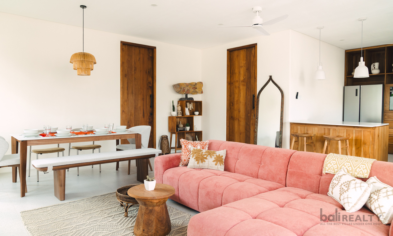 Four-Bedroom Villa for Yearly or Monthly Rental in Babakan Area — image 3
