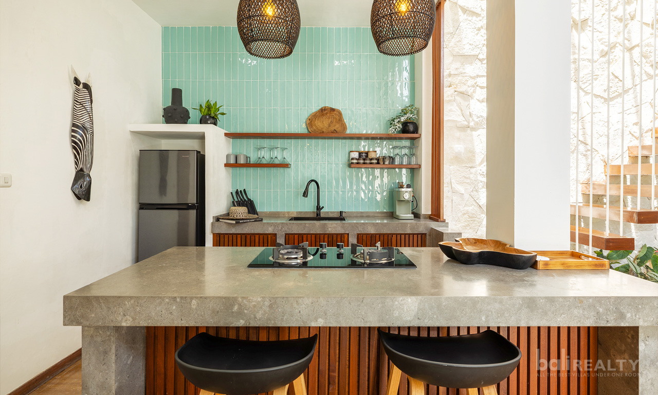 Modern, Well-Designed Two-Bedroom Villa in Berawa – Monthly and Yearly Available — image 9