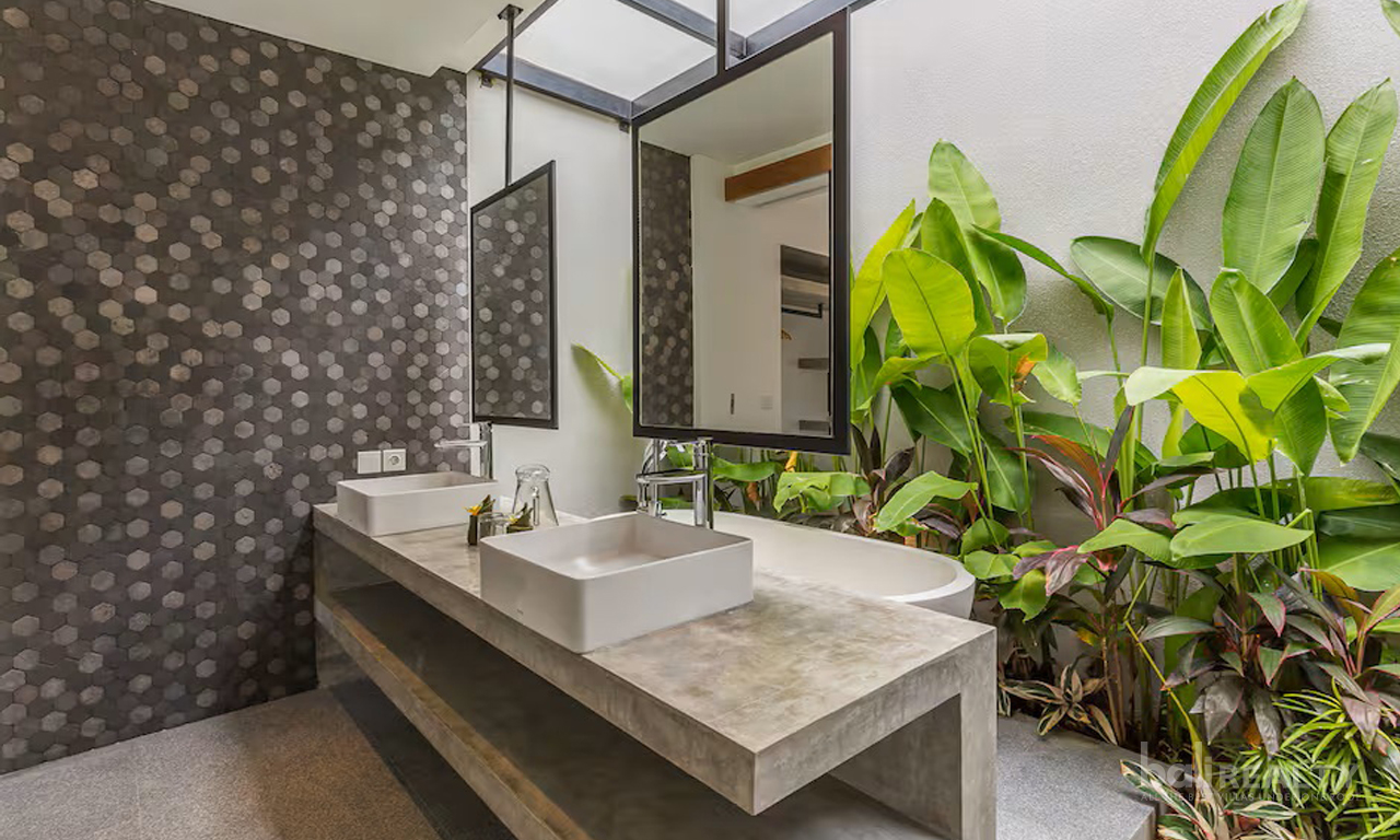 High-Yield Three-Bedroom Villa in Prime Canggu Location — image 11
