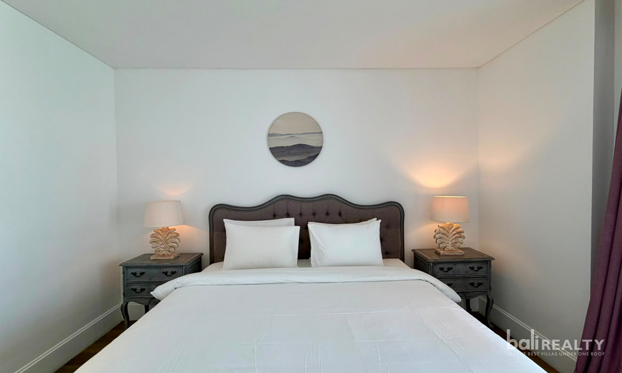 Fully Furnished Three-Bedroom Villa: Monthly & Yearly Rental, Close to Canggu Beach — image 12