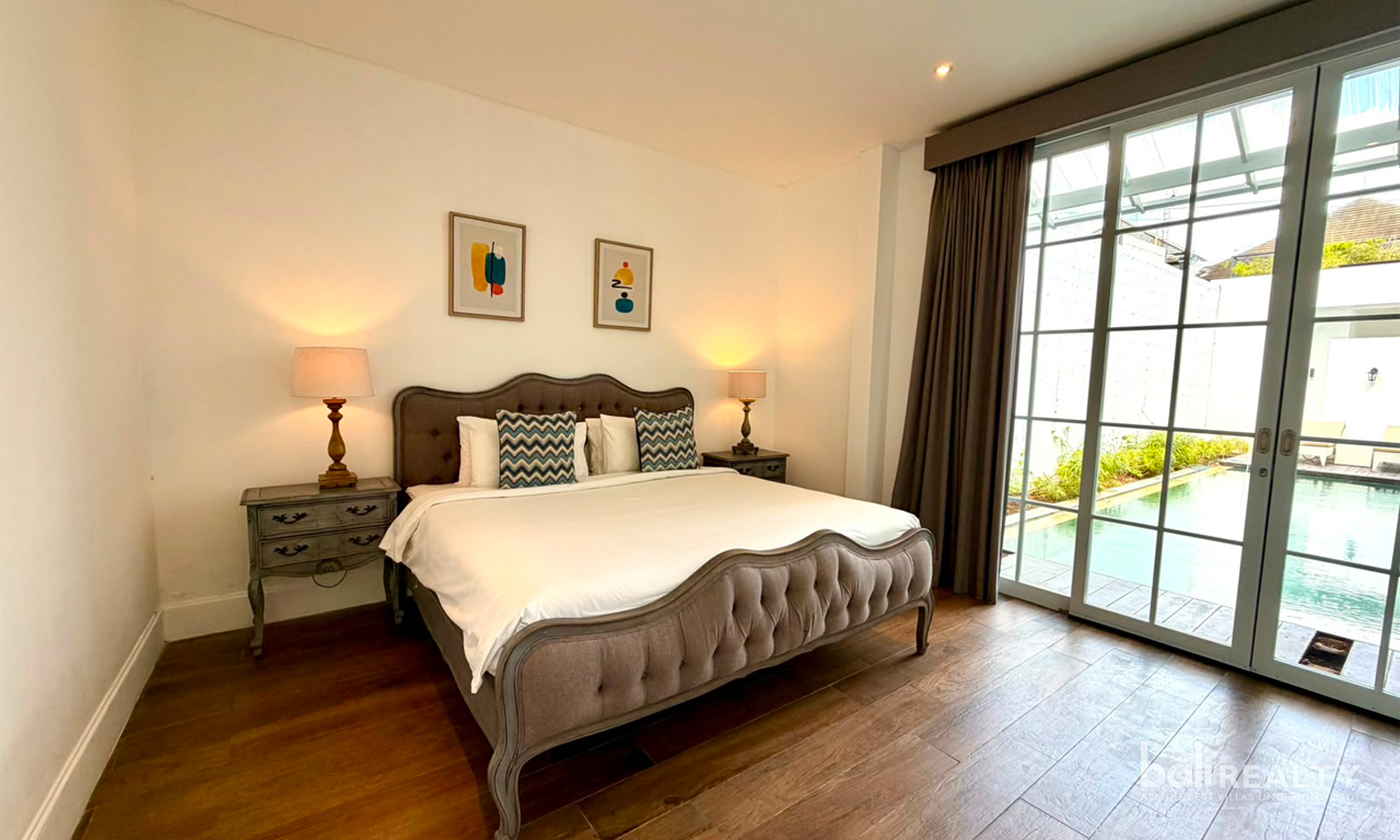Fully Furnished Three-Bedroom Villa: Monthly & Yearly Rental, Close to Canggu Beach — image 13
