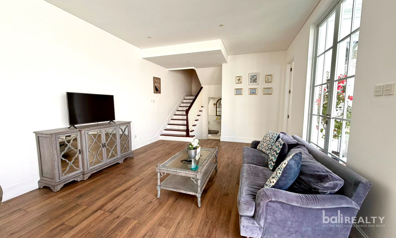 Fully Furnished Three-Bedroom Villa: Monthly & Yearly Rental, Close to Canggu Beach — image 4