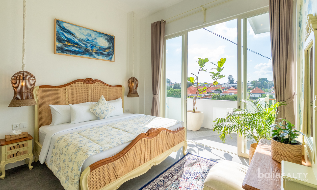 Luxury 6-Bedroom Villa for Rent in Berawa, Canggu 3017 — image 18