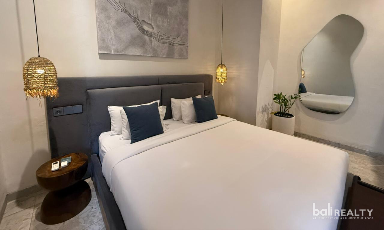 Fully Furnished 2-Bedroom Leasehold Villa with Private Pool in Berawa, Canggu — image 10