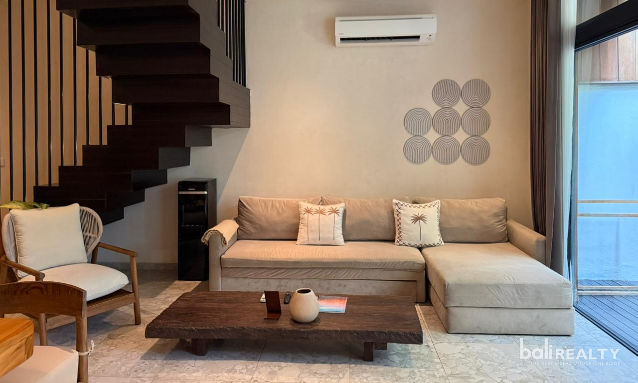 Fully Furnished 2-Bedroom Leasehold Villa with Private Pool in Berawa, Canggu — image 3
