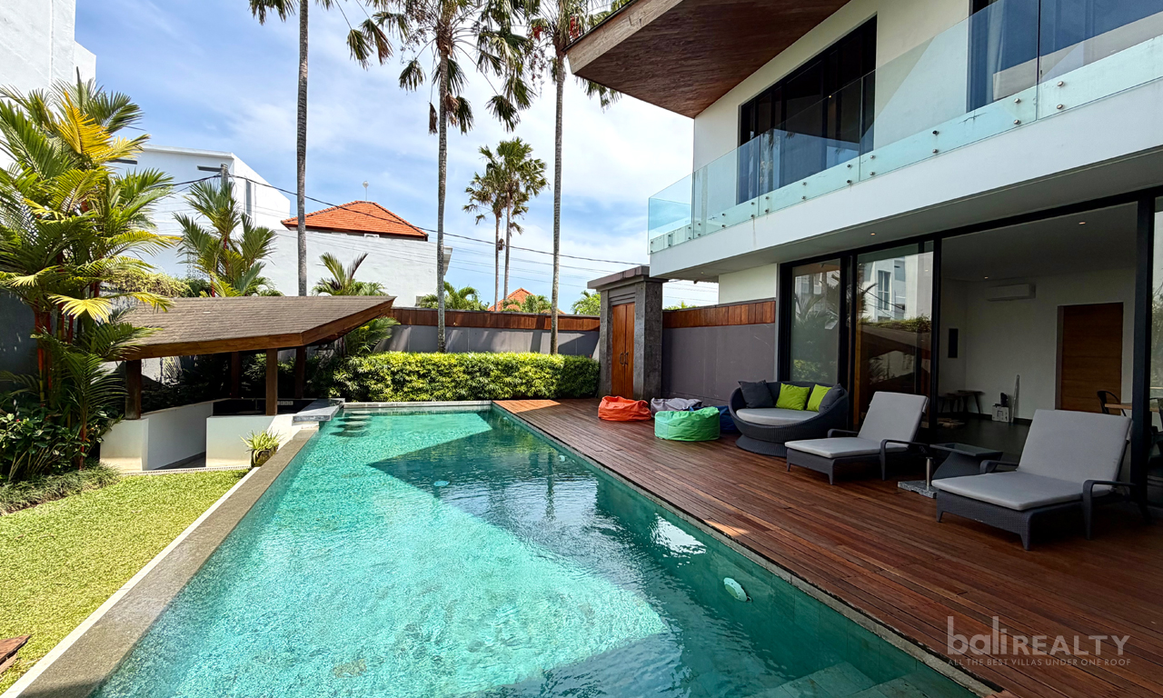 Family-Friendly Three-Bedroom Villa Near Cemagi Beaches: Yearly and Monthly Rental — image 1