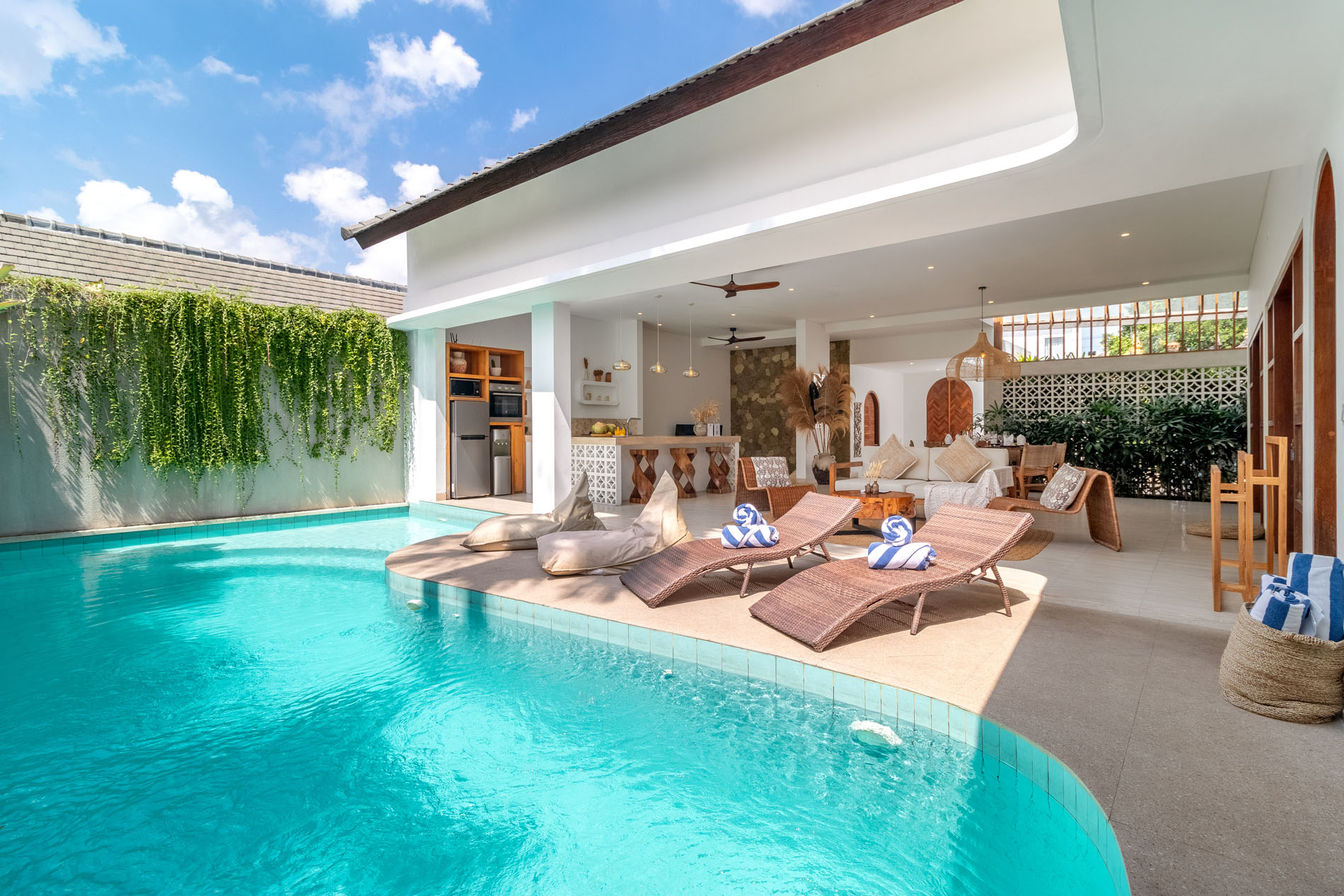 Villa Crusoe ~ Asia Holiday Retreats, Luxury Villas. Handpicked by Experts — image 12