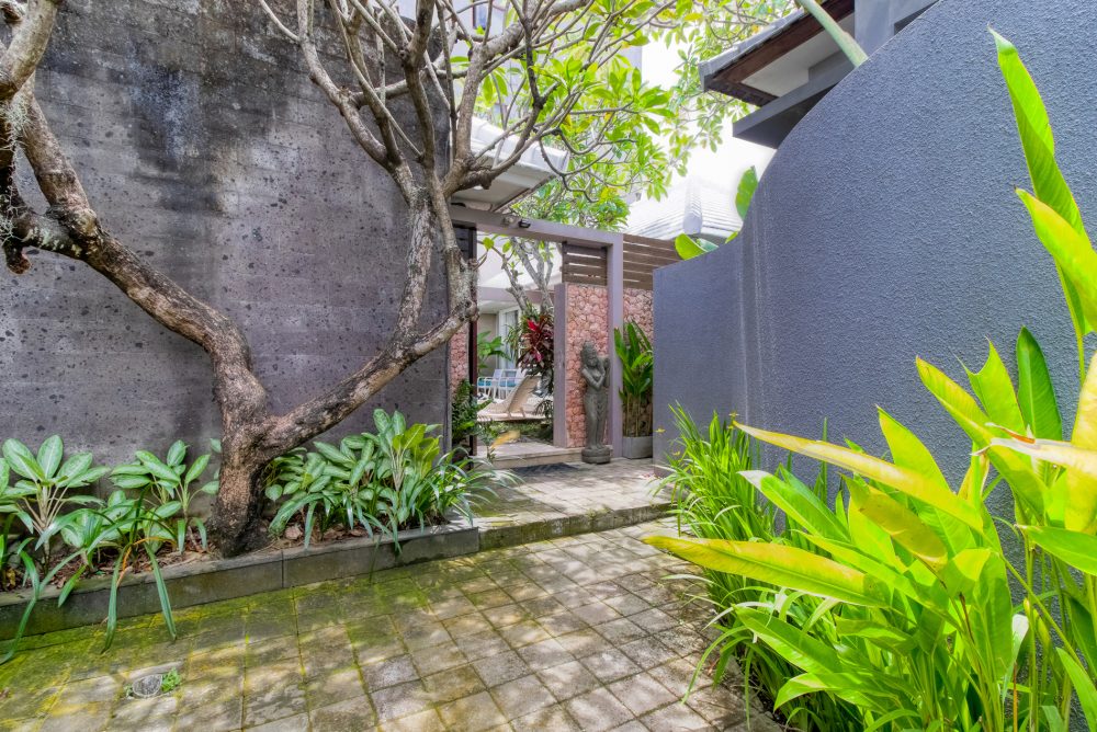 Villa White Pearl, 2 bedroom luxurious pool villa, Seminyak/Petitenget, Bali — image 12