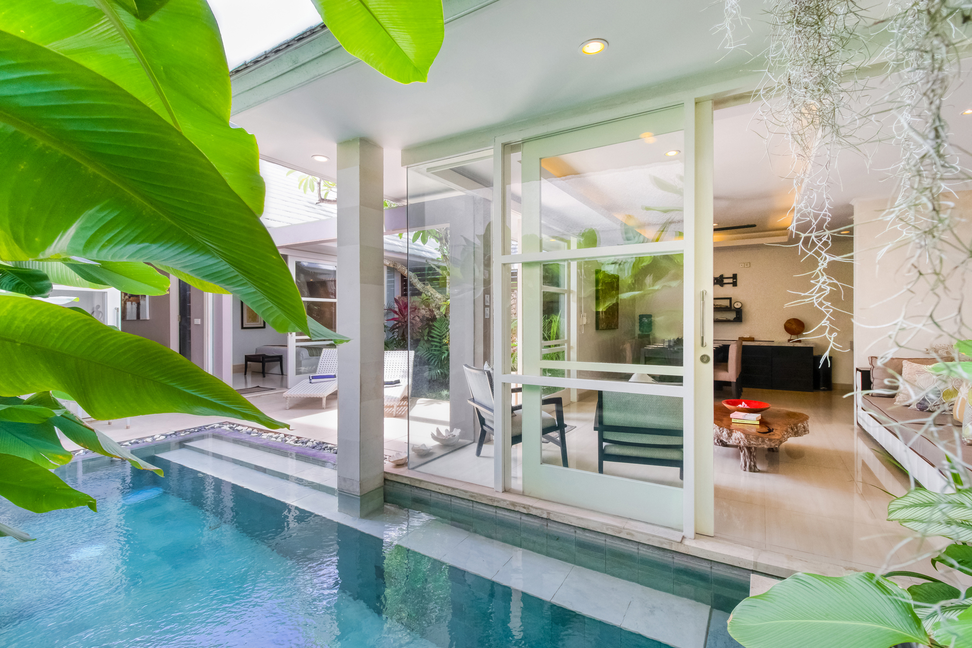 Villa White Pearl, 2 bedroom luxurious pool villa, Seminyak/Petitenget, Bali — image 16