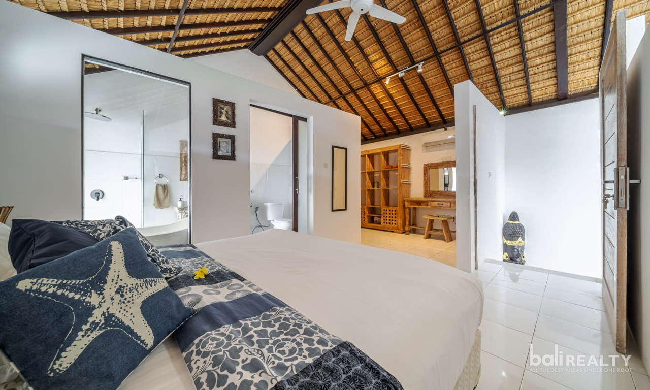 Monthly and Yearly Rental Available: Homey Two-Bedroom Villa in Jimbaran — image 10