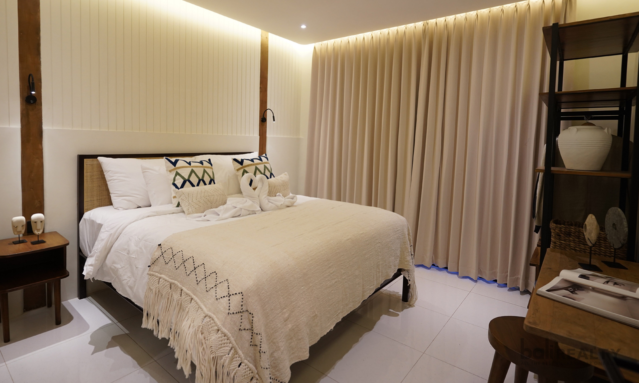 Bohemian-Style: Two-Bedroom Villa, Fully Furnished with Long Lease in Seminyak — image 4