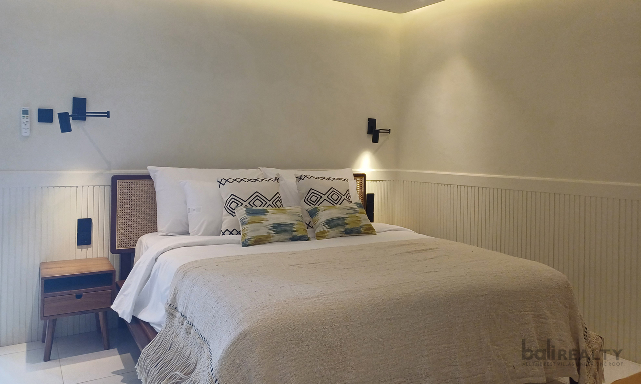 Cozy Two-Bedroom Villa for Yearly Rental in a Quiet Seminyak Neighborhood — image 5