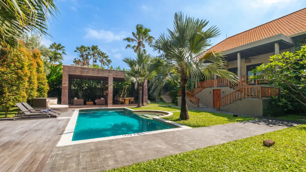 Villa 318 Nelayan in Canggu — image 1