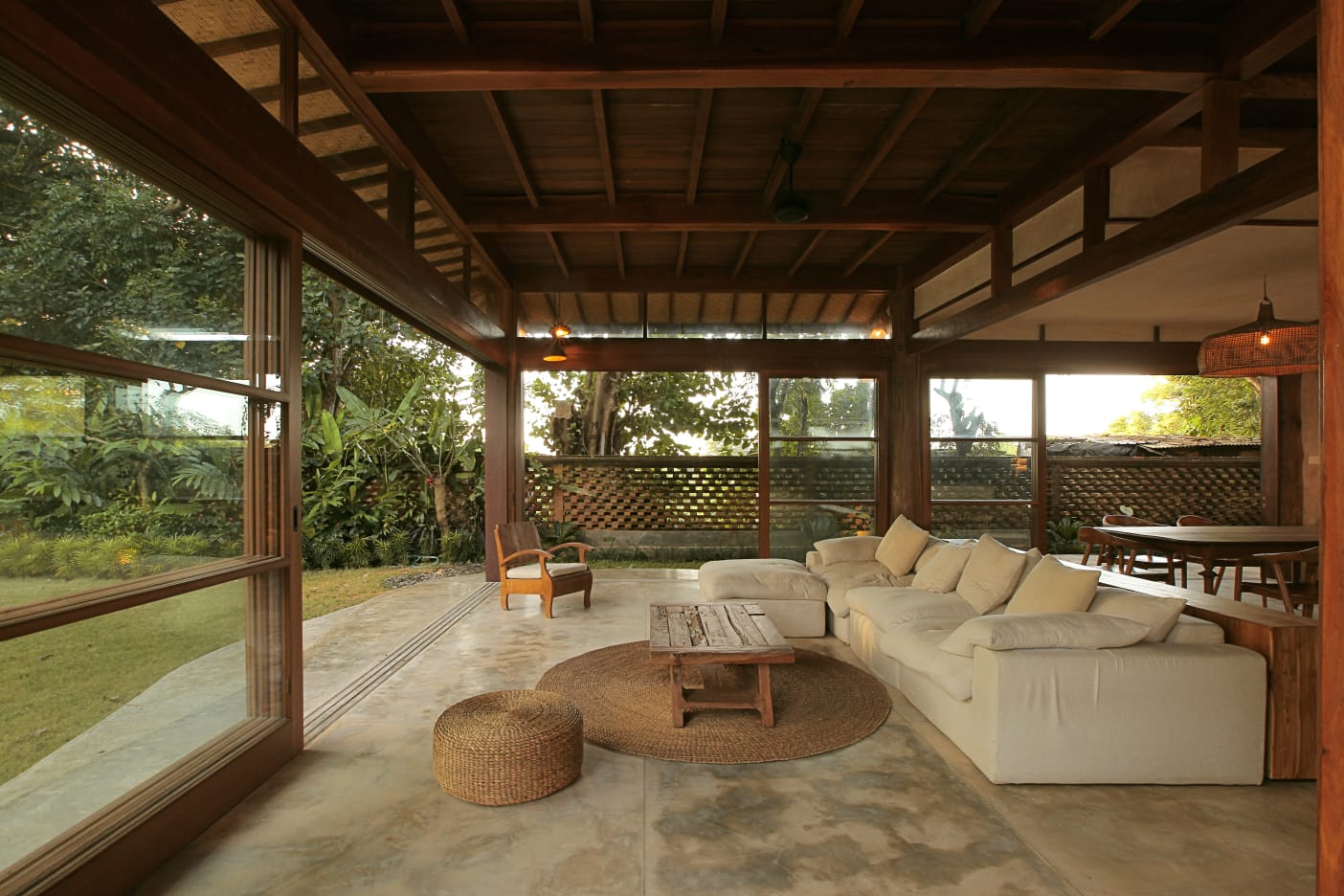 Nature-Integrated 4-Bedroom Tropical Villa for Yearly Rent in Ketewel — image 12