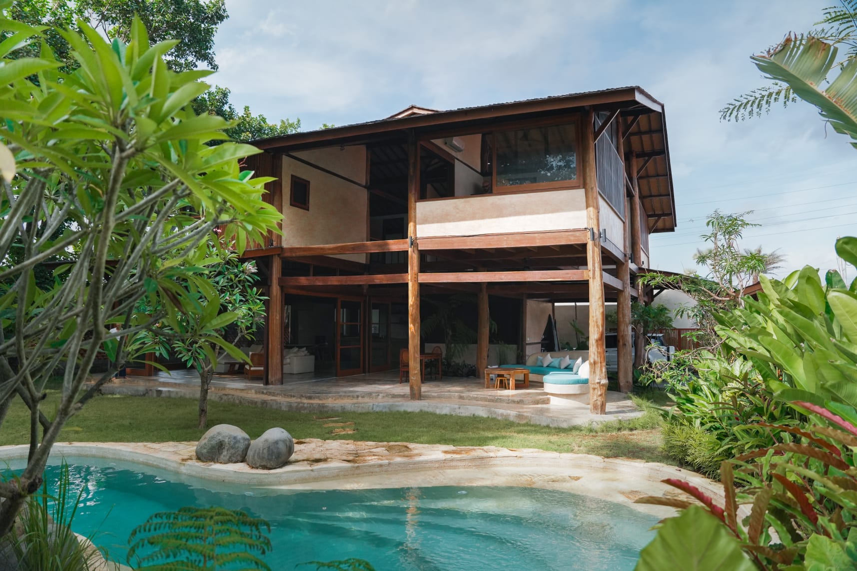 Nature-Integrated 4-Bedroom Tropical Villa for Yearly Rent in Ketewel — image 1