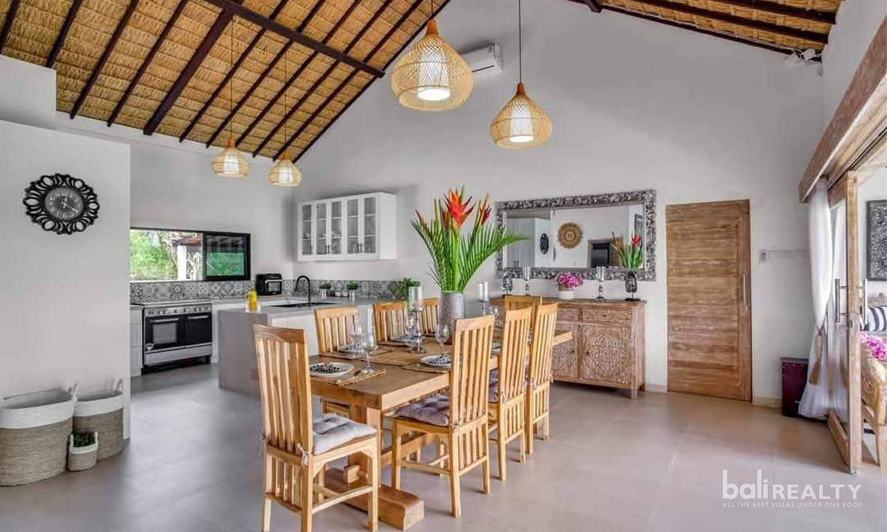 Charming Two-Bedroom Modern Balinese Villa with Tropical Garden for Yearly Rent – Nusa Dua 2976 — image 4