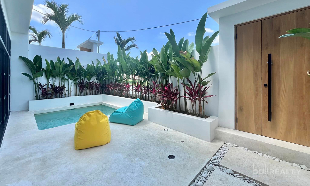 Contemporary Two-Bedroom Villa with 24-Year Lease in Prime Pererenan Location — image 8