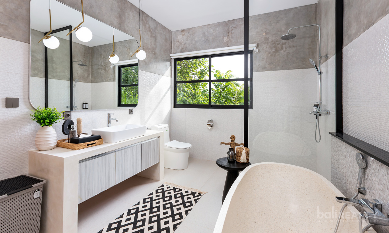 Move-In Ready Tropical Villa in Pererenan, Bali — image 7