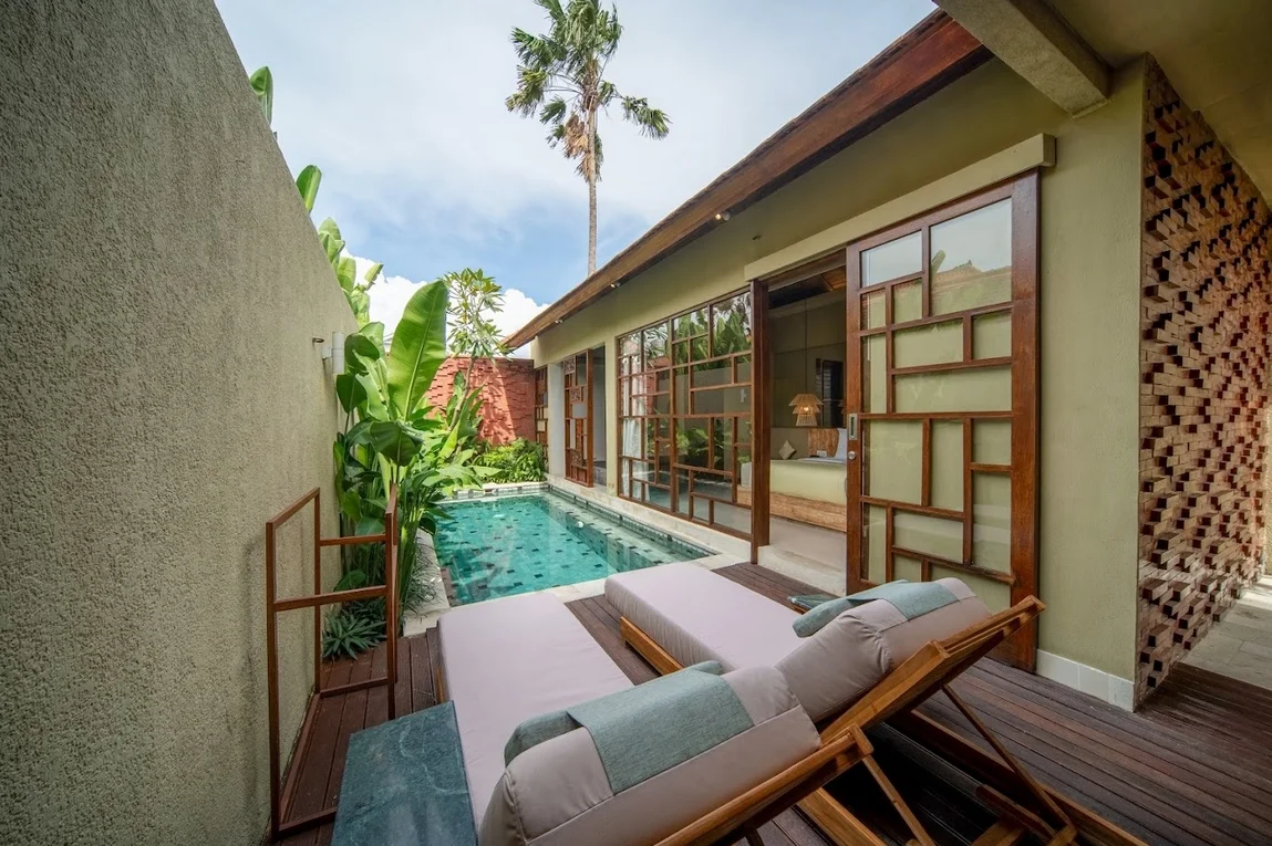 Romantic 1BR Pool Villa in Canggu – Perfect for Honeymooners