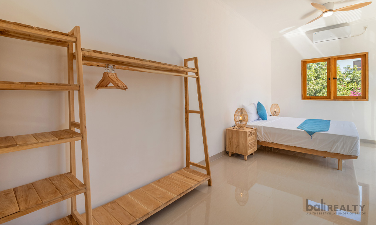 Brand New Three-Bedroom Villa with Long Lease in Sanur Beachside — image 10