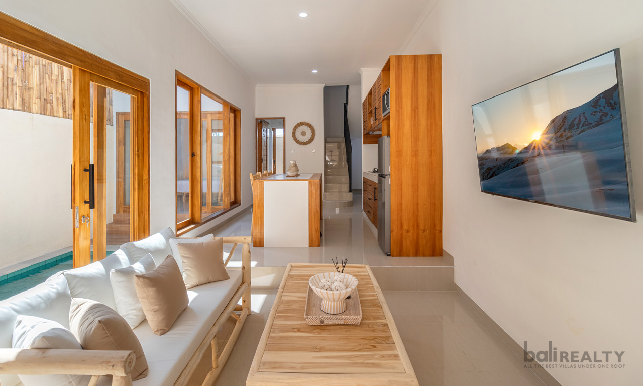 Brand New Three-Bedroom Villa with Long Lease in Sanur Beachside — image 3