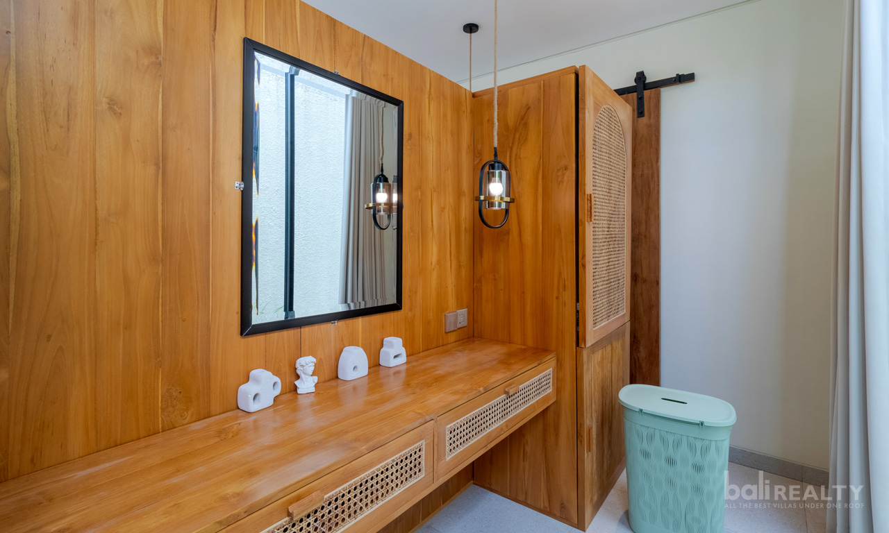 Three-Bedroom Villa with Long Lease in Seminyak’s Prime Location — image 10