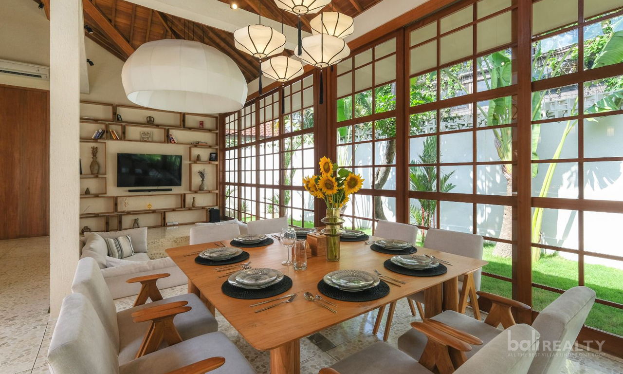 Spacious Japandi-Style Three-Bedroom Villa in Prime Seminyak – Long Lease and Great Investment Opportunity — image 3