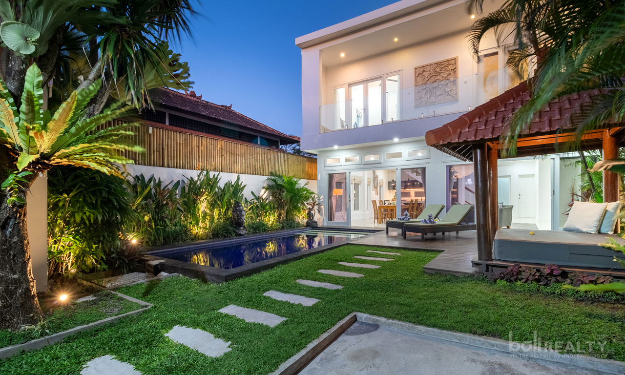 Two-Bedroom Monthly Villa in Seminyak – Fully Furnished and Great Location — image 4