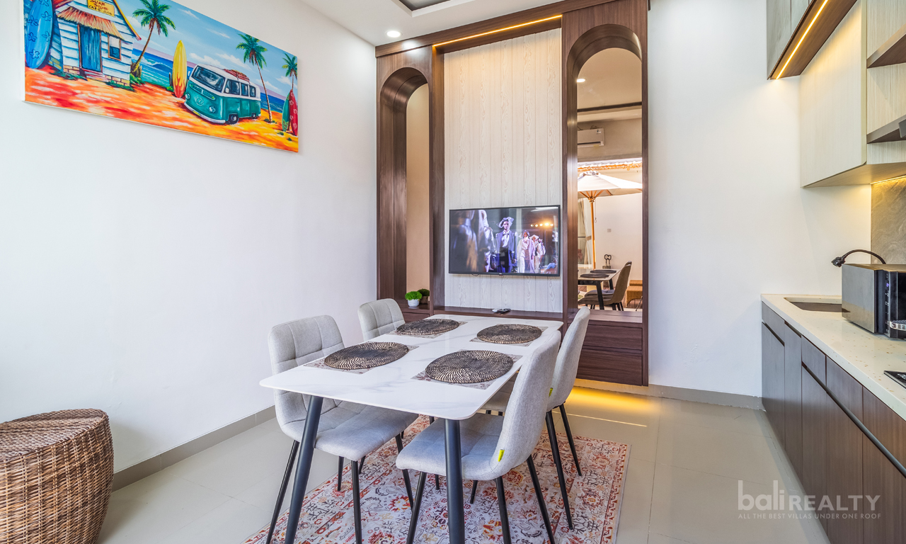 Two-Bedroom Chic Villa in Trendy Seminyak Area: Turnkey Investment 2944 — image 2