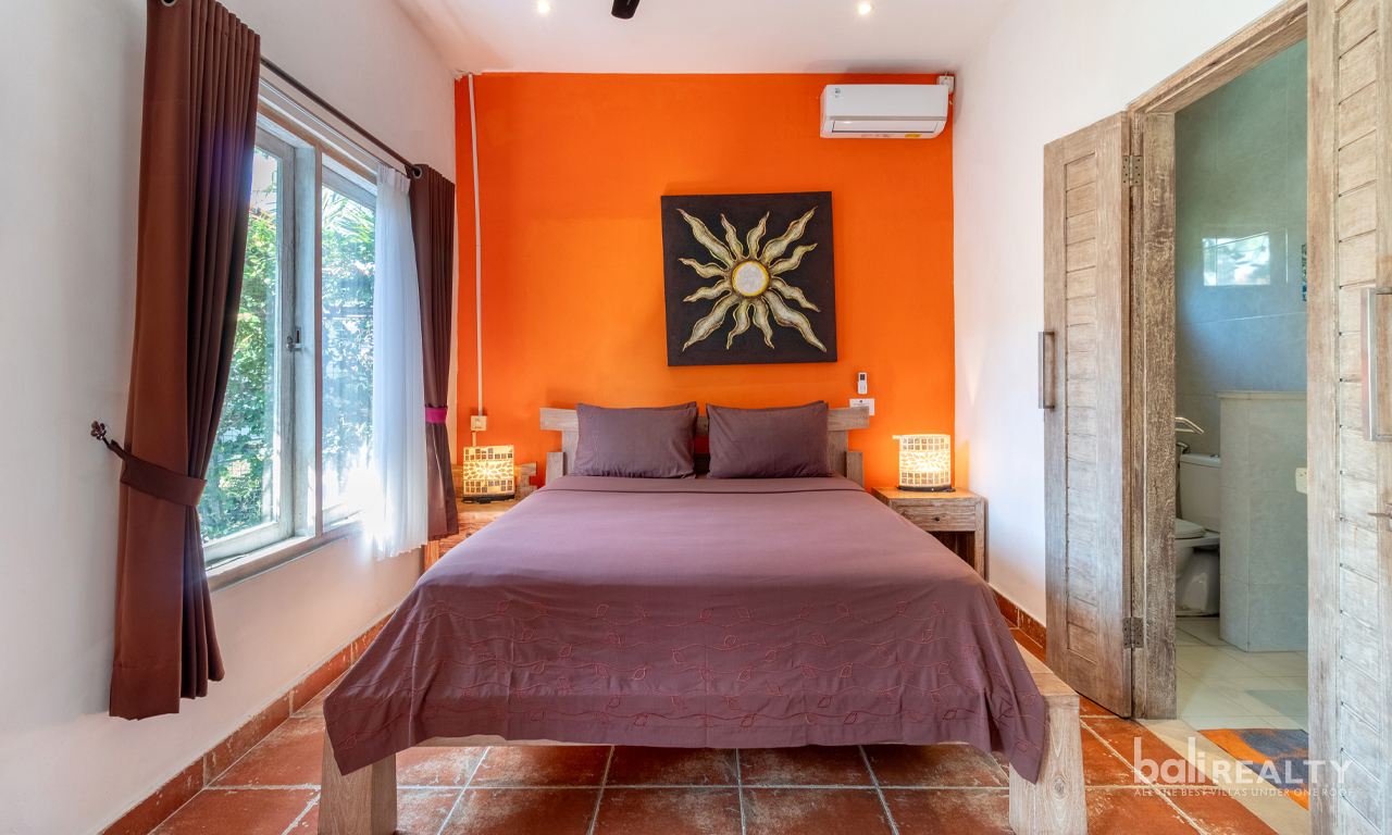 Affordable Yearly Rental: Fully Furnished Two-Bedroom Villa in Seminyak — image 9