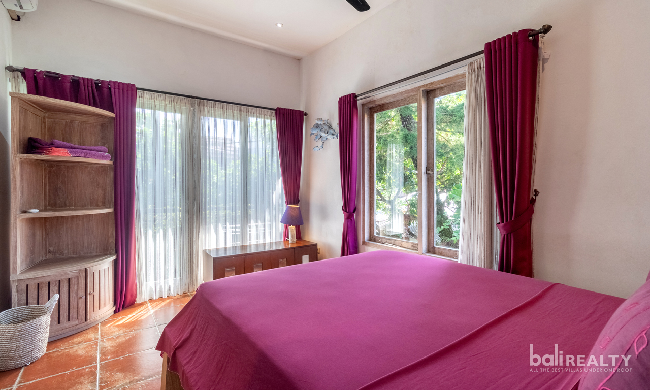 Affordable Yearly Rental: Fully Furnished Two-Bedroom Villa in Seminyak — image 12