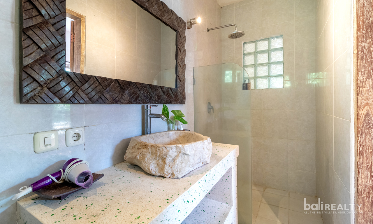 Affordable Yearly Rental: Fully Furnished Two-Bedroom Villa in Seminyak — image 14