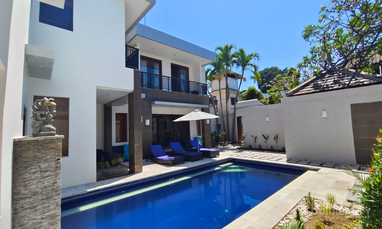 Spacious 3-Bedroom Yearly Rental in Prime Seminyak Location 3008 — image 2