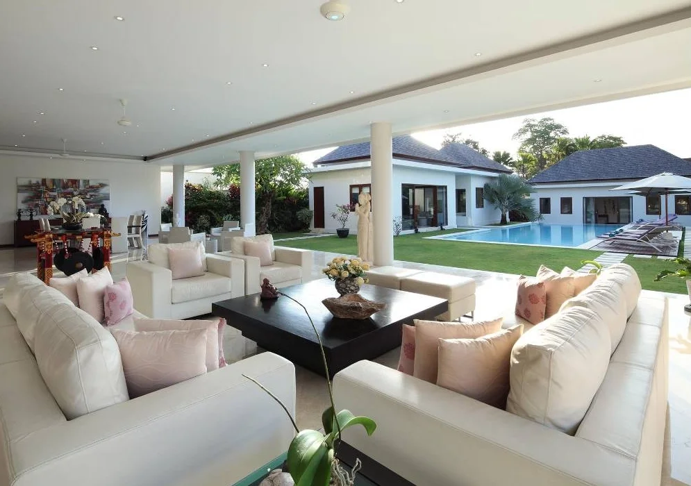Serene 5-Bedroom Villa with Private Pool in Canggu — image 4