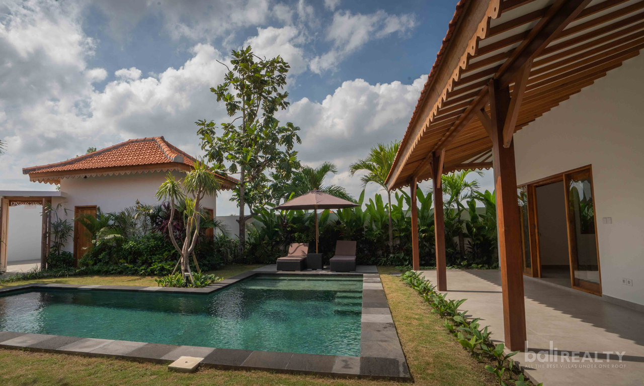 Newly Built Three-Bedroom Villas: Two Units with Long Lease in Seseh Residential Zone 2744