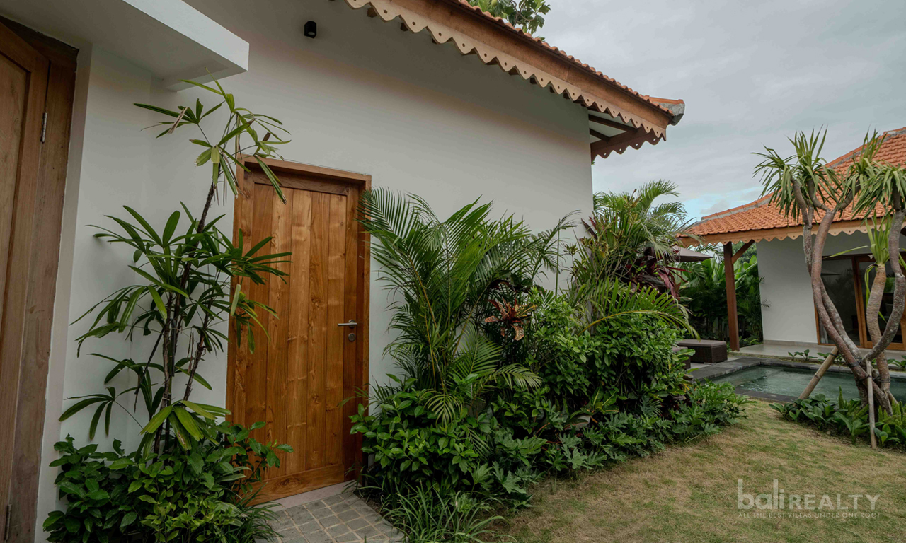 Newly Built Three-Bedroom Villas: Two Units with Long Lease in Seseh Residential Zone 2744 — image 3