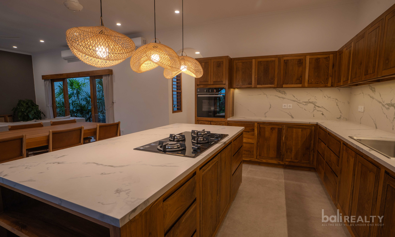 Newly Built Three-Bedroom Villas: Two Units with Long Lease in Seseh Residential Zone 2744 — image 5