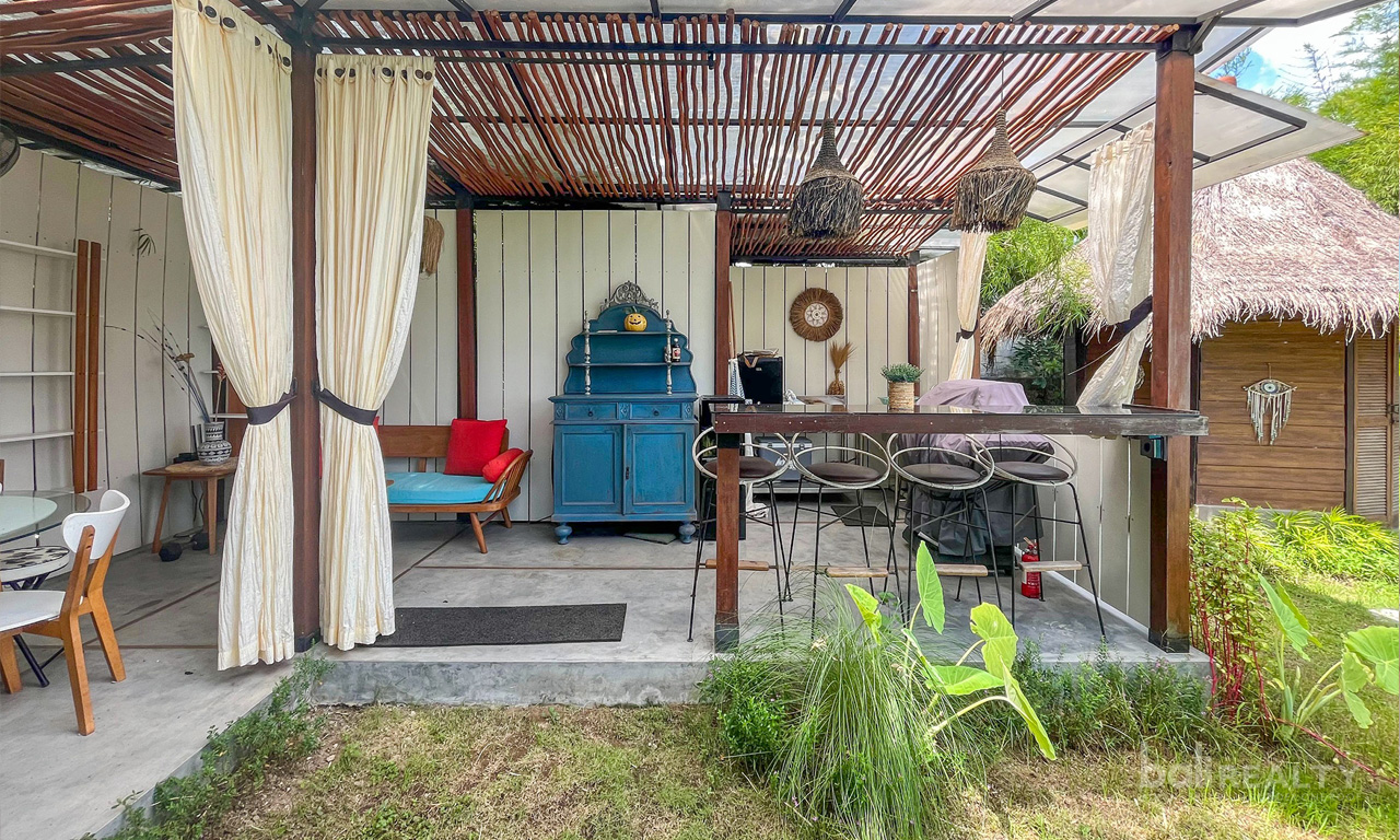 Two-Bedroom Rustic Villa with Rice Field Views Near Seseh Beach – Monthly or Yearly — image 5