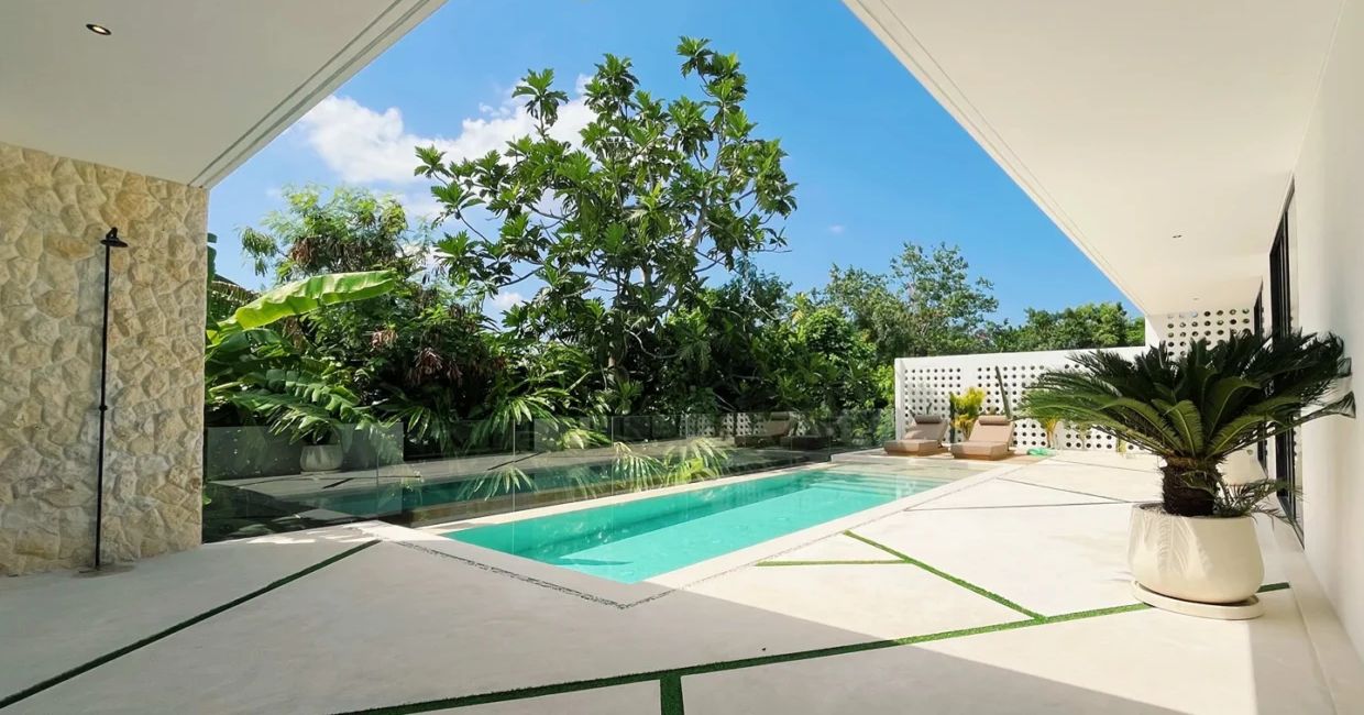Spacious 3-Bedroom Tropical Villa in Seseh — image 11